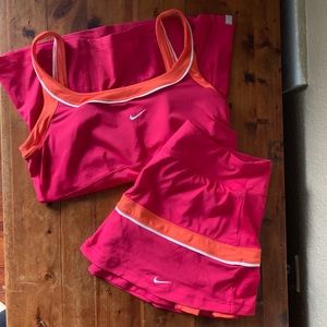 Nike Dri Fit Tennis Skirt & Top w/Built in Bra SET